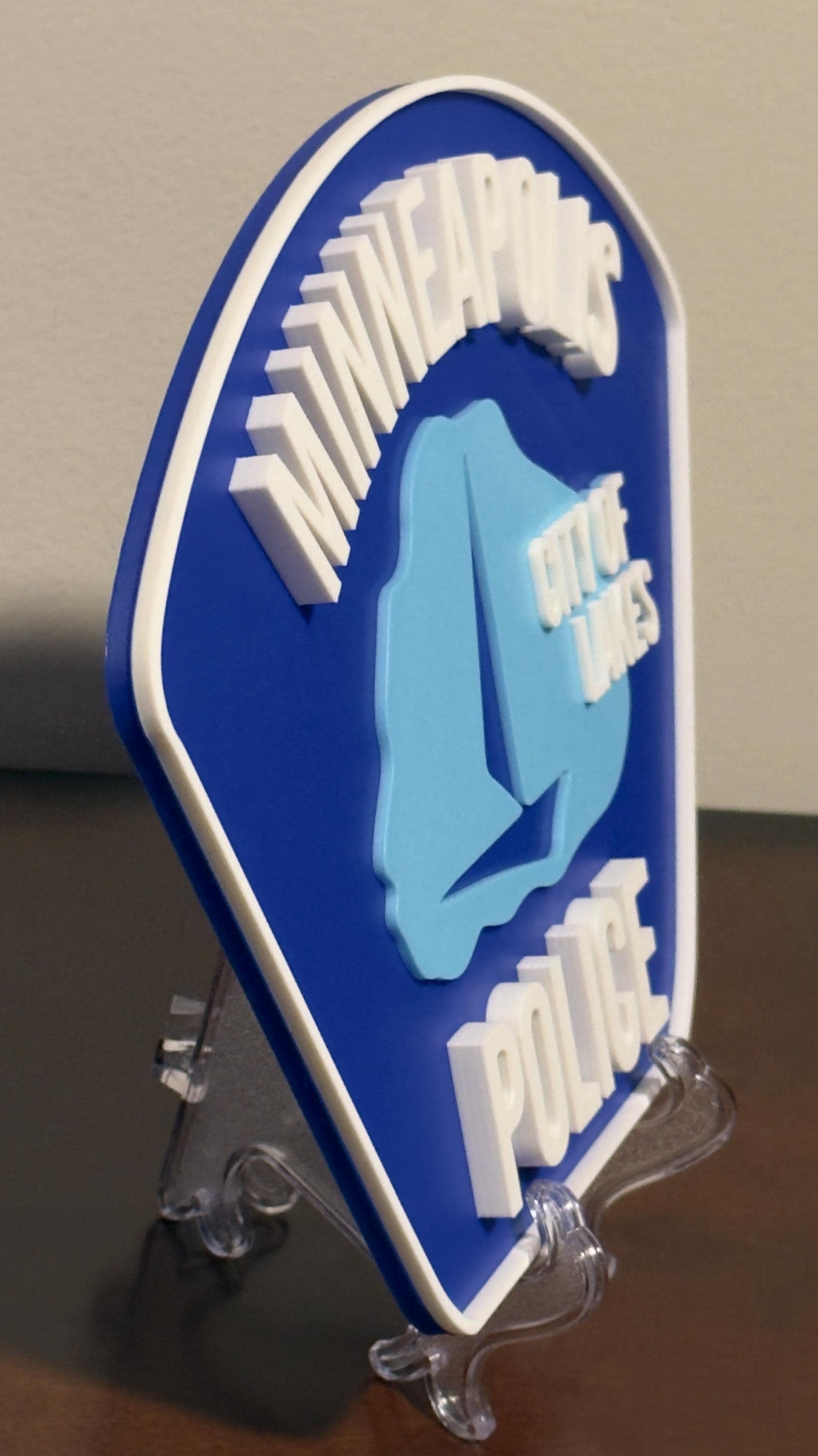 Minneapolis Police Emblem Plaque: First Responder Tribute Minnesota